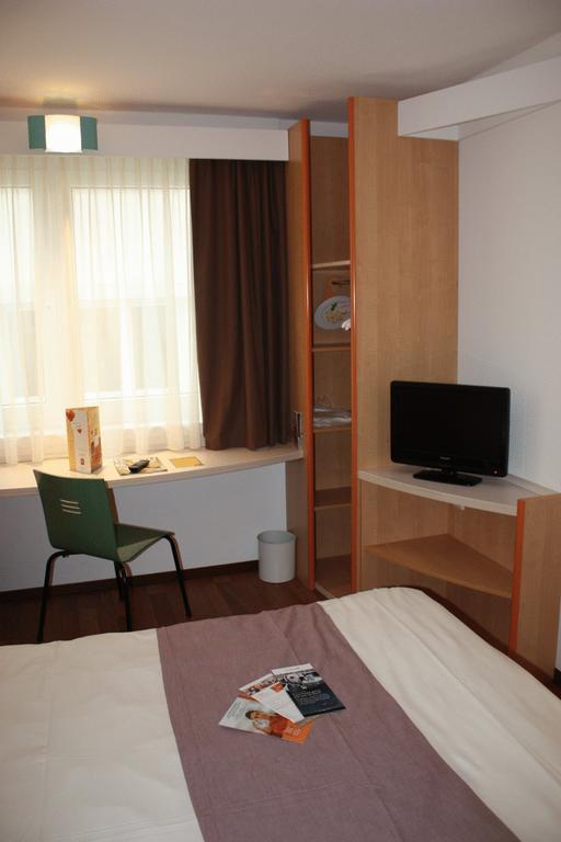 Ibis Stuttgart Centrum חדר תמונה